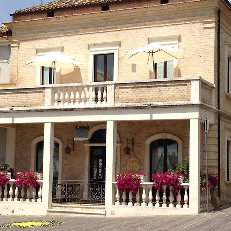 Relais Borgo Sul Mare Ospitalita Diffusa Silvi Paese Eksteriør billede