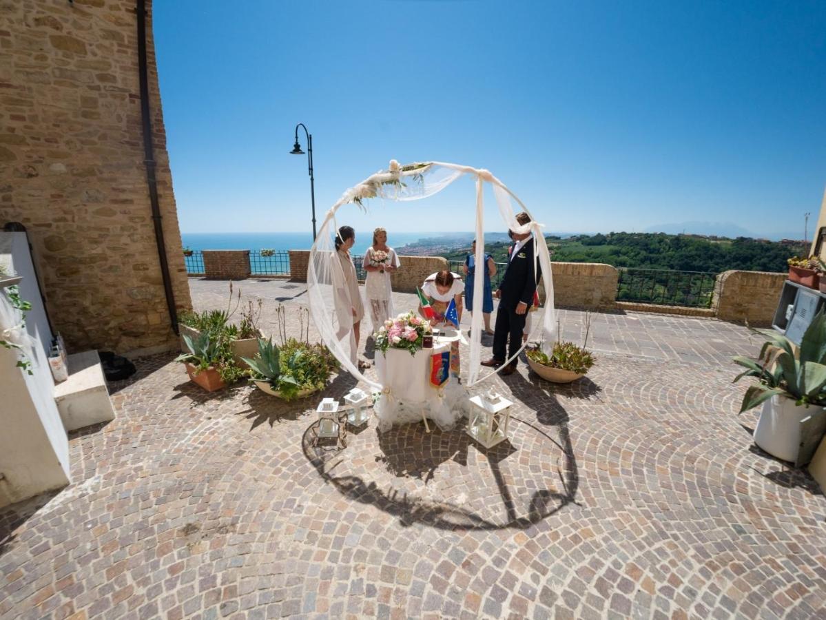 Relais Borgo Sul Mare Ospitalita Diffusa Silvi Paese Eksteriør billede