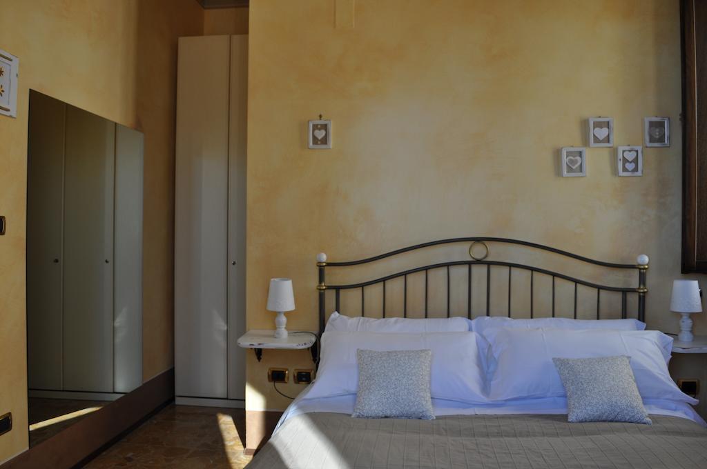 Relais Borgo Sul Mare Ospitalita Diffusa Silvi Paese Værelse billede