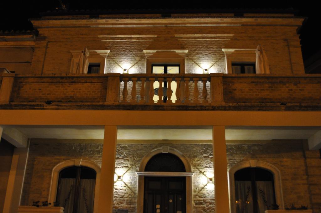 Relais Borgo Sul Mare Ospitalita Diffusa Silvi Paese Eksteriør billede