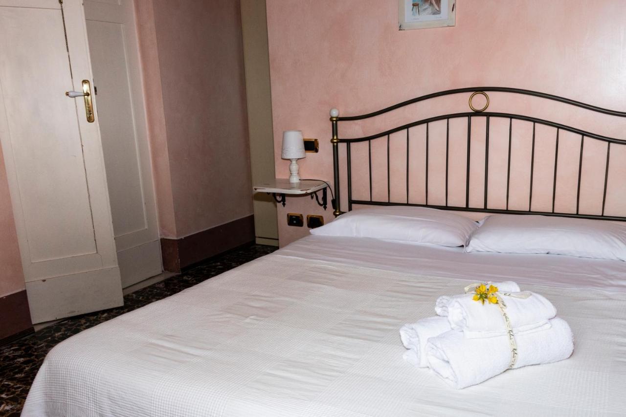 Relais Borgo Sul Mare Ospitalita Diffusa Silvi Paese Eksteriør billede